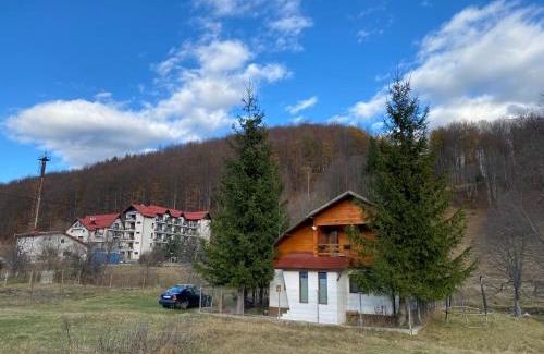 Cheia House | Căsuța de la Cheia