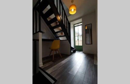 Dol-de-Bretagne Apartment | "CŒUR de Dol" - Duplex Confortable et Cozy