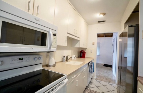 Nurmi Isles Apartment | C lg 1bed on the water