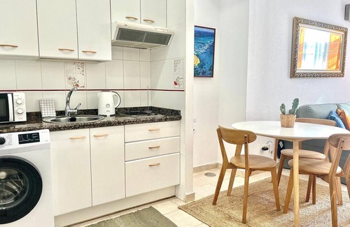 Alicante City Centre Apartment | C Ntrico y Acogedor Ideal Para Explorar la Ciudad