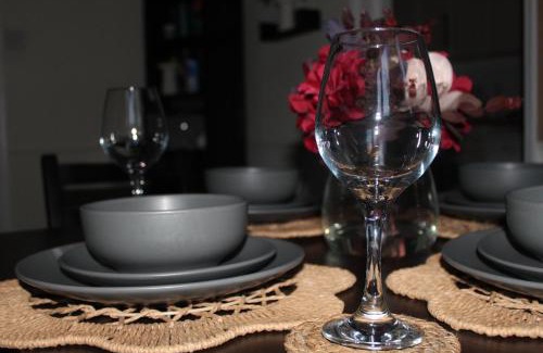 East Wickham Apartment | C&S Luxe - Work & Explore - London, Greenwich, 02 arena, Nature views, Free Parking & Park retreat