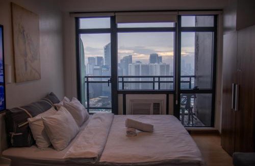 Downtown Apartment | C-Studio,Best Sunset Pool,Luxury,Hotel Style