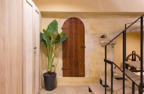 Old Town Rethymnon Apartment | C Suites