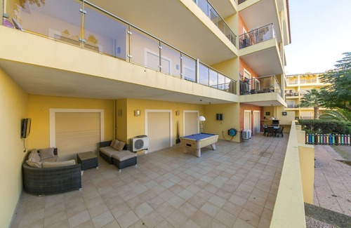 Lagos Apartment | C15 - The Patio do Convento Apartment
