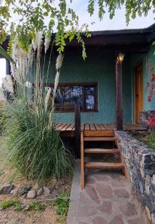 Trevelin Ski Chalet | Cabaña con vistas en Trevelin "Acacia House"