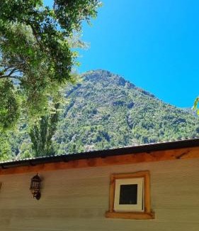 Melipeuco Ski Chalet | Cabaña familiar en el campo a 15 minutos del centro de Melipeuco