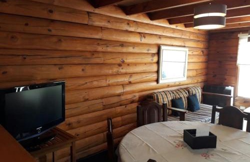 Lanin National Park Apartment | cabaña junto al arroyo