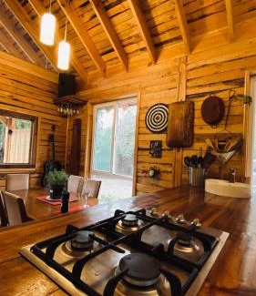 Batuco Ski Chalet | CABAÑA RUSTICANA