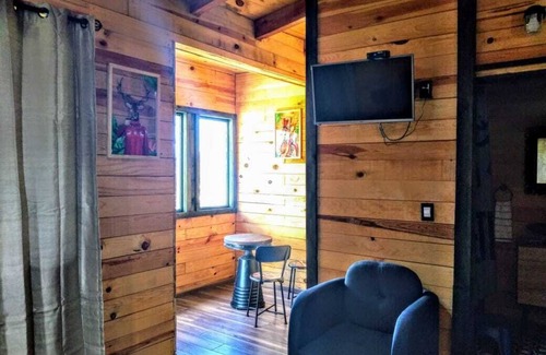 Bernal Hotel | CABAÑAS BIG MOUNTAIN