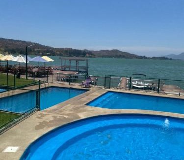 Las Cabras House | Cabañas La Puntilla Lago Rapel