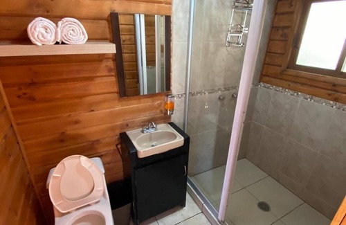 Valle de Bravo Hotel | Cabañas Treje