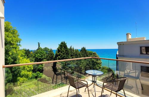 Primorski Apartment | Cabacum Pleasure Beachfront Apartments