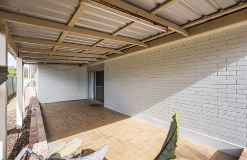 Yamba House | Cabana Feliz Yamba, Pet Friendly Cottage