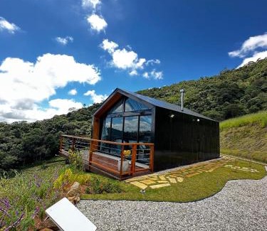 Goncalves Ski Chalet | Cabana Nórdica com Maravilhosa Vista da Serra