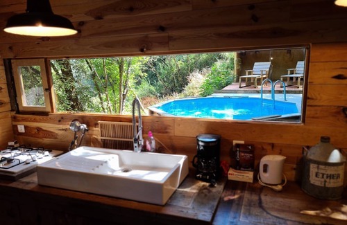 Sartene Ski Chalet | Cabane Avec Piscine au Cœur du Maquis