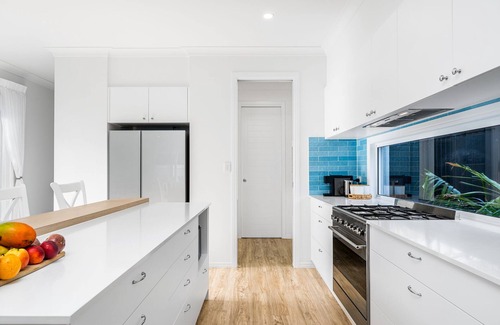 Bogangar House | Cabarita Beach House. Resort style living on the reserve. Steps from the beach.