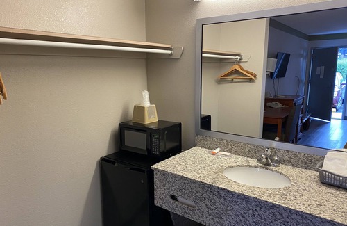 Concord Hotel | Cabarrus Inn