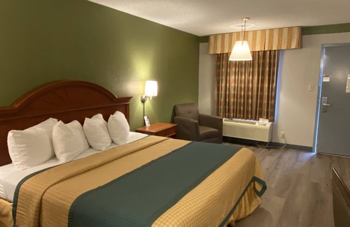 Concord Hotel | Cabarrus Inn
