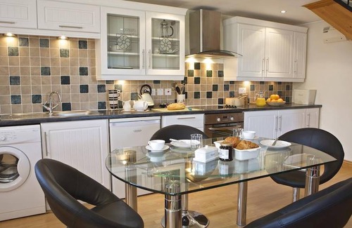 Ivybridge Cottage | Cabin ∙ 1 bedroom ∙ 2 guests