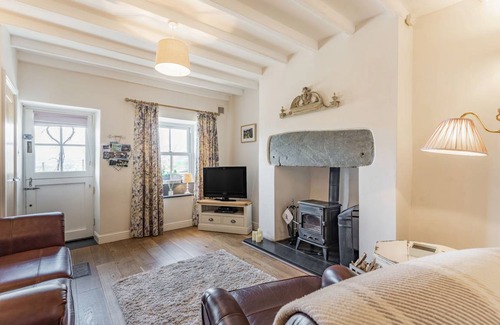 Ffestiniog Cottage | Cabin ∙ 1 bedroom ∙ 2 guests