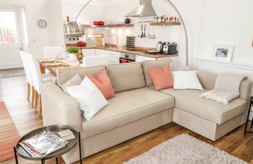 Penisarwaun Cottage | Cabin ∙ 1 bedroom ∙ 4 guests
