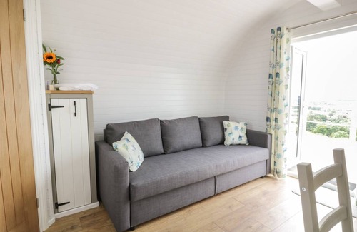 Lochmaben Cottage | Cabin ∙ 1 bedroom ∙ 4 guests