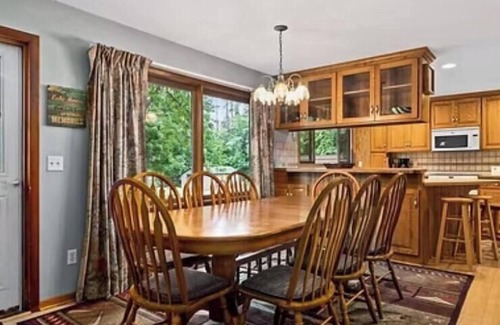 Pine River Apartment | Cabin 13 at Heath's Resort