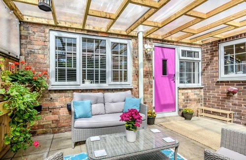 Mappleton Cottage | Cabin ∙ 2 bedrooms ∙ 4 guests