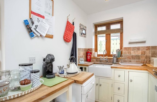 Cubert Cottage | Cabin ∙ 2 bedrooms ∙ 4 guests