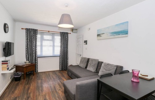 Brean Cottage | Cabin ∙ 2 bedrooms ∙ 6 guests