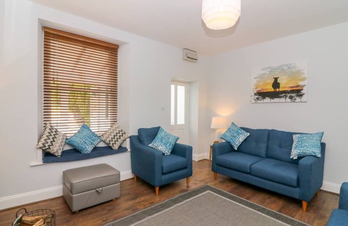 Flookburgh Cottage | Cabin ∙ 2 bedrooms ∙ 4 guests