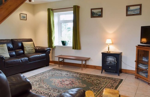 Knott End-on-Sea Cottage | Cabin ∙ 2 bedrooms ∙ 4 guests