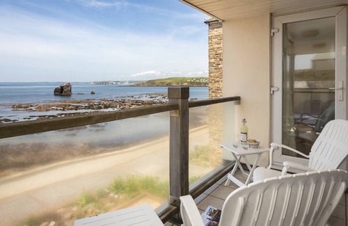 Burgh Island Cottage | Cabin ∙ 3 bedrooms ∙ 6 guests
