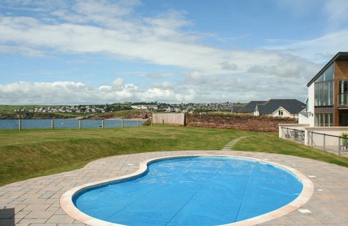Burgh Island Cottage | Cabin ∙ 3 bedrooms ∙ 6 guests