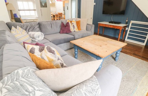 Crantock Cottage | Cabin ∙ 3 bedrooms ∙ 6 guests