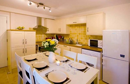 Carlton-in-Cleveland Cottage | Cabin ∙ 3 bedrooms ∙ 6 guests