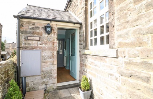 Birchover Cottage | Cabin ∙ 3 bedrooms ∙ 6 guests