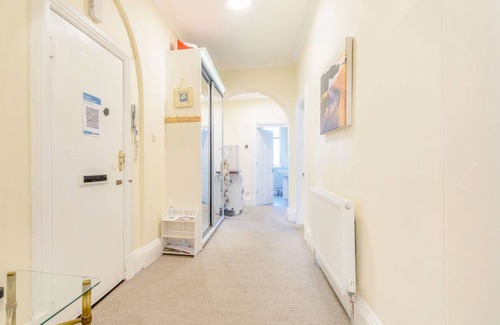 Whitby Cottage | Cabin ∙ 4 bedrooms ∙ 8 guests