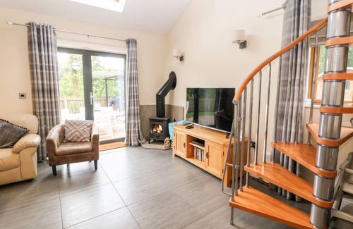 Hollow Meadows Cottage | Cabin ∙ 4 bedrooms ∙ 8 guests