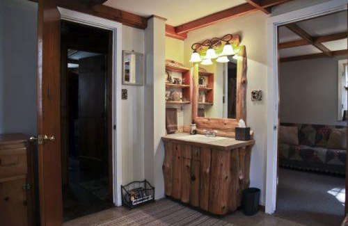 Carp Lake House | Cabin #4 - Loon's Landing cabin