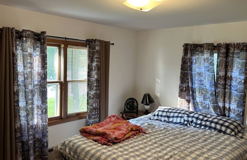 South Haven Cabin | Cabin in Turtle Bay connected to Clearwater Lake