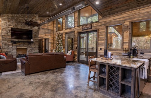 Pickens Cabin | Cabin Therapy - Luxury Cabin Near ATV Trails