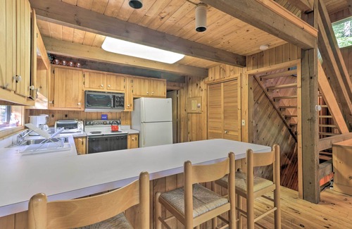 Sandisfield Cabin | Cabin w/3 Acres, Tennis Courts: By 4 Ski Mtns