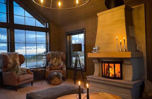 B House | Cabin with jacuzzi on Lifjell