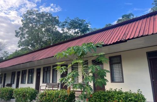 Bratsi Hotel | Cabinas El Mango