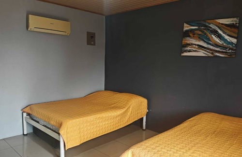 Puntarenas Hotel | Cabinas Luciana