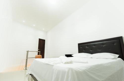 Quesada Hotel | Cabinas Plaza
