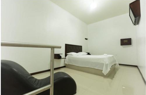 Quesada Hotel | Cabinas Plaza