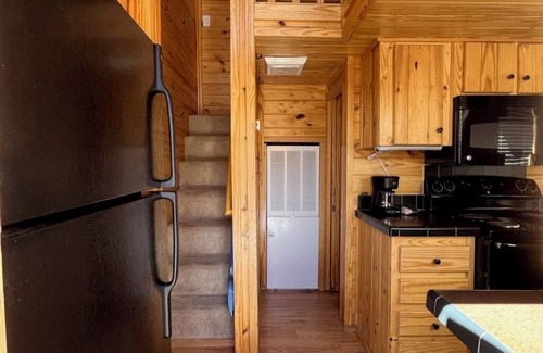 Mammoth Creek Cabin | Cabins by Panguitch Lake: Where Rustic Charm Meets Amazing Fishing!