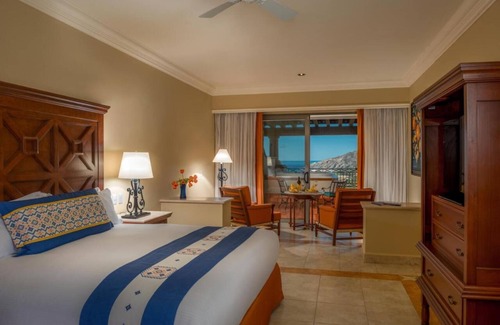 Sunset Beach Resort | Cabo San Lucas 2 Bedroom Villa Sleeps 8